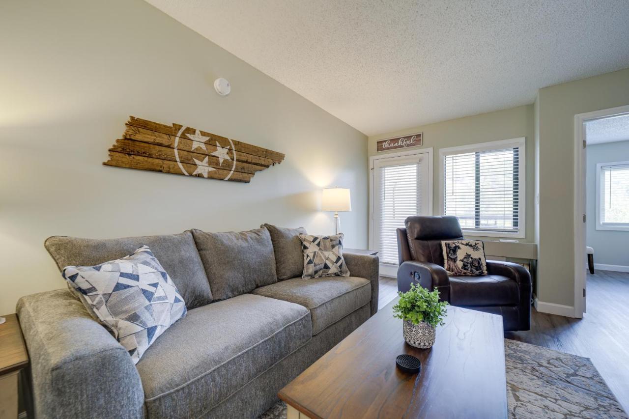 Stylish Gatlinburg Condo With Pool Walk Downtown! Eksteriør bilde