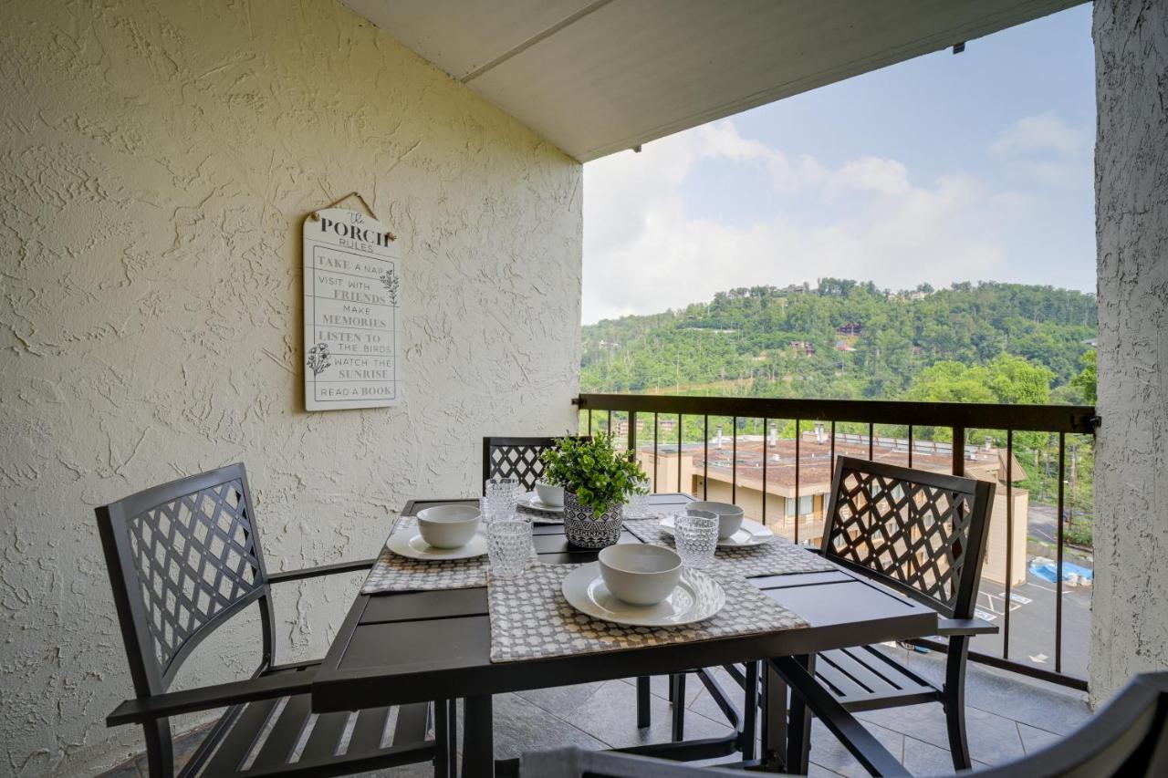 Stylish Gatlinburg Condo With Pool Walk Downtown! Eksteriør bilde